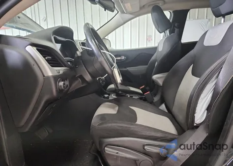 2014 Jeep Cherokee Latitude из США, поврежденный, VIN 1C4PJMCS1EW142393